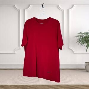 Supreme Minimalist Embroidered Tee – Red 🔥 Streetwear Classic